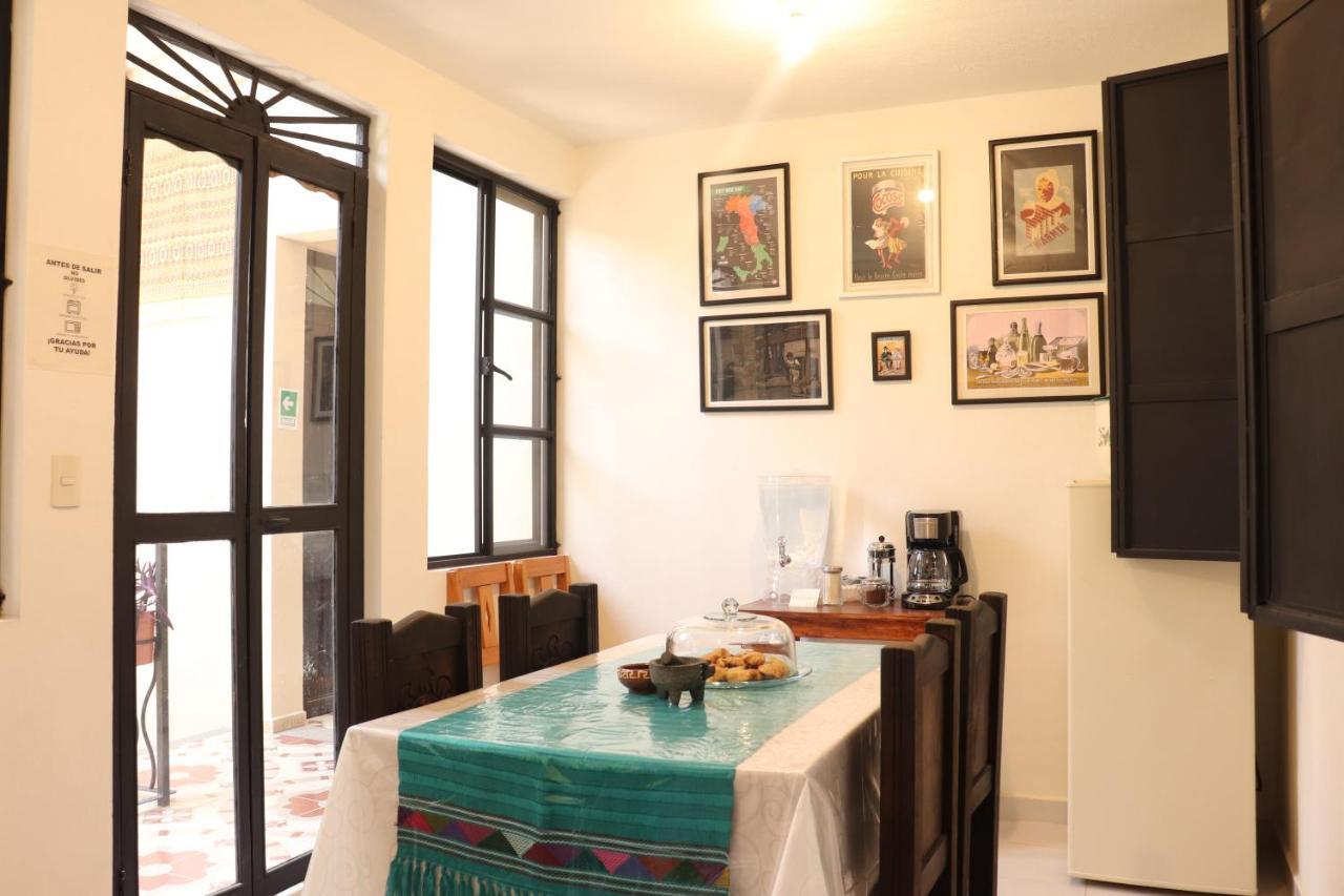 Hostal Casa San Cristóbal *