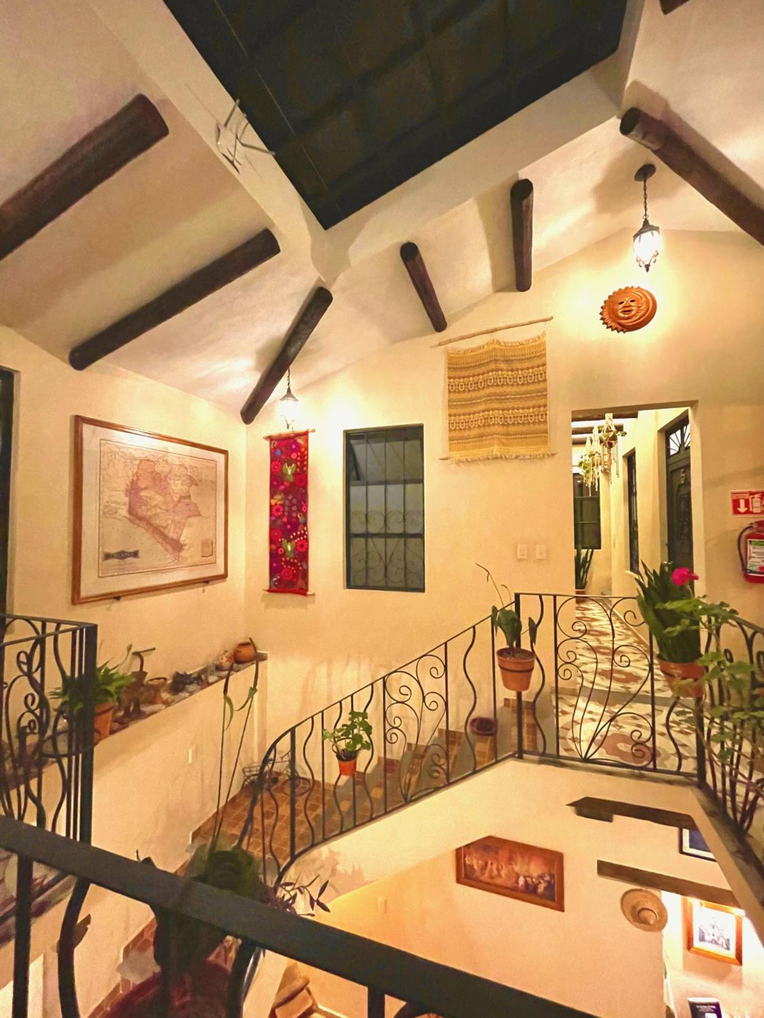 Hostal Casa San Cristóbal *